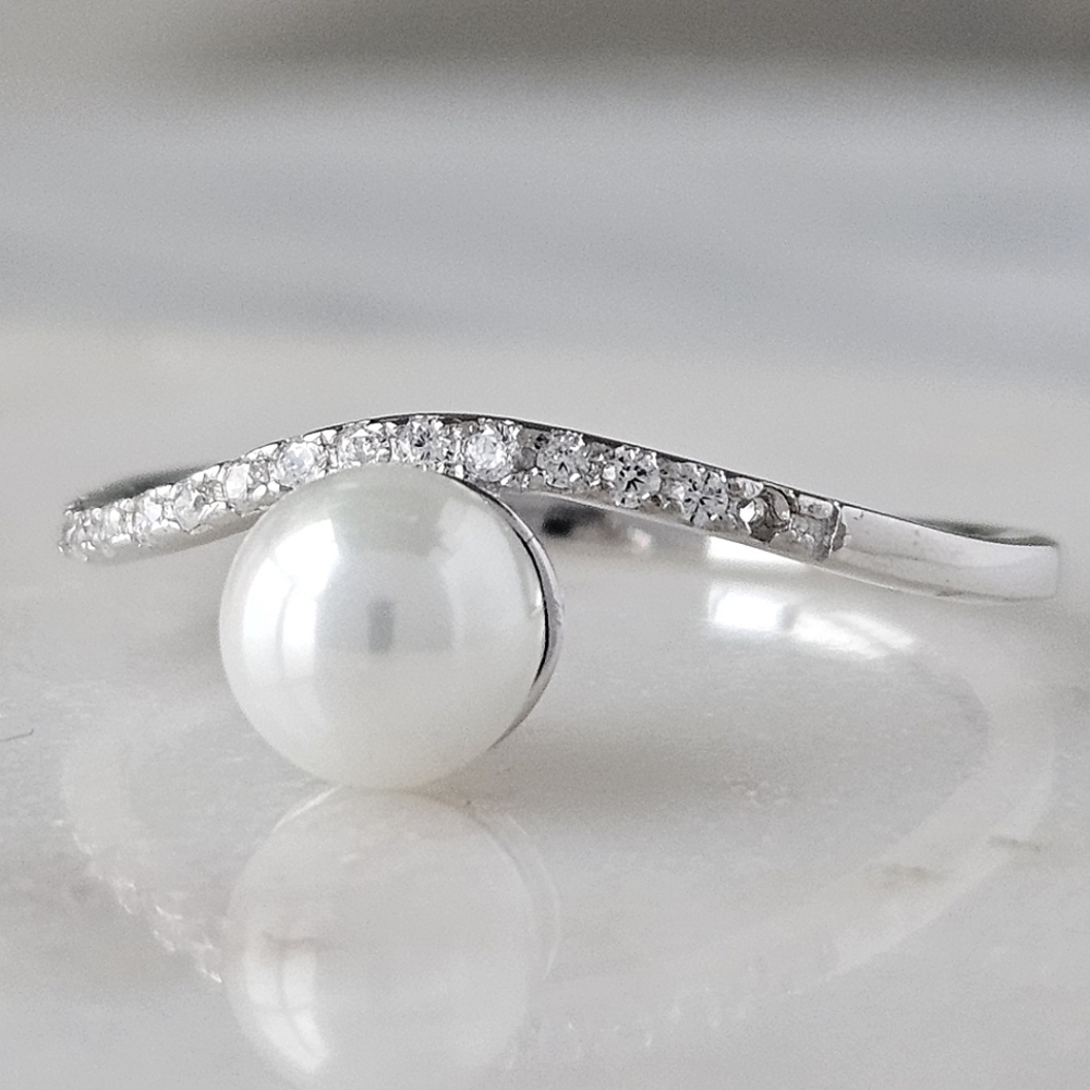 Dainty Pearl Ring, 925 Sterling Silver Charmed Aroma